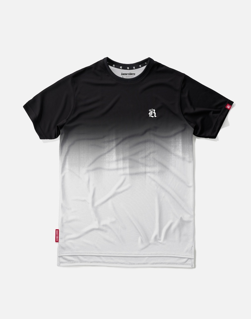 dres loose riders Ess. DIPPED White
