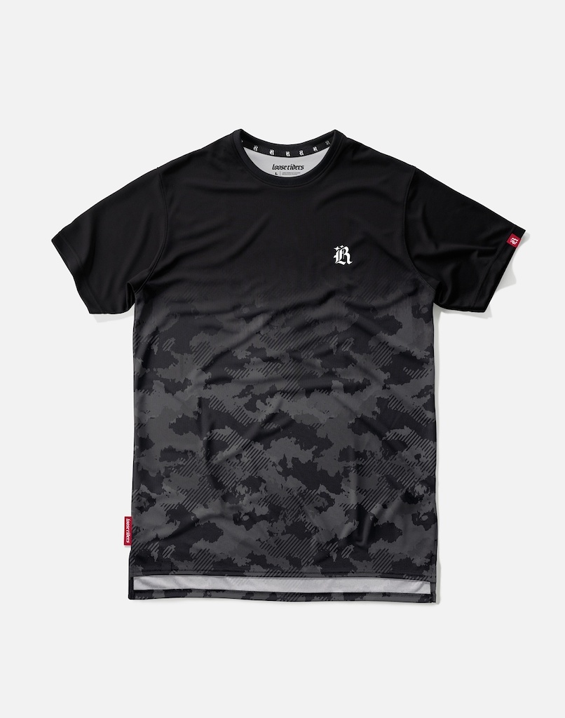 Ess. DIPPED stealth