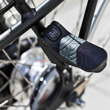 Urban Iki Junior Bincho Black – zadní dětské sedátko na kolo s adaptérem na nosič 2