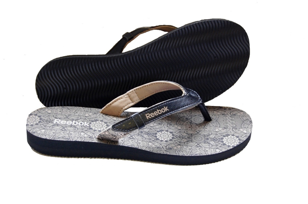 Dámské žabky Reebok Shyn Around