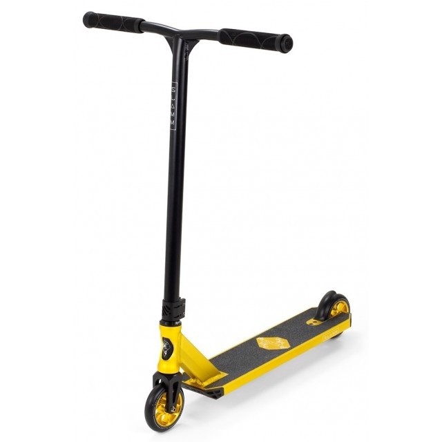 Freestyle koloběžka Slamm Assault VI Gold